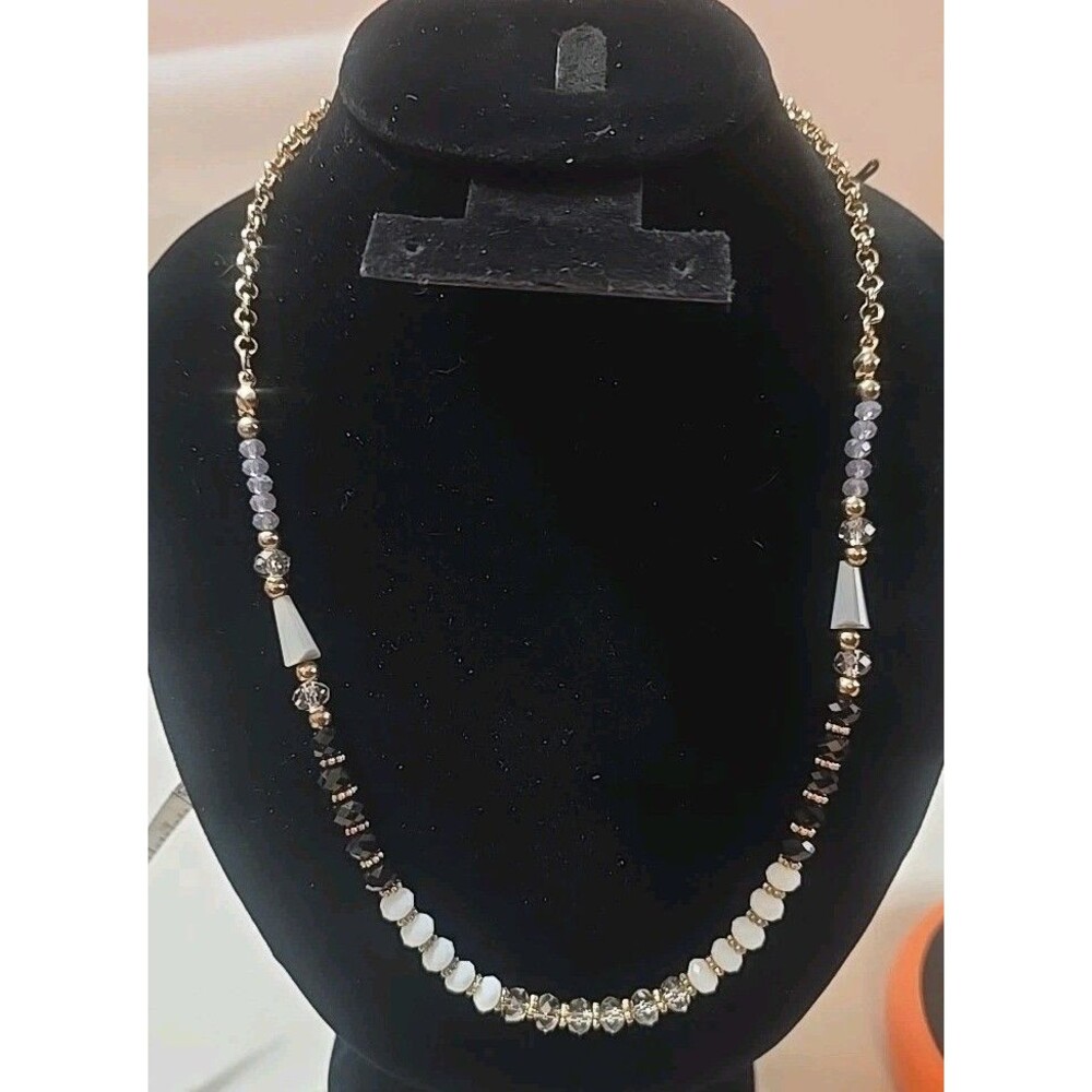 Very Pretty Black / White / Grey Beaded Necklace